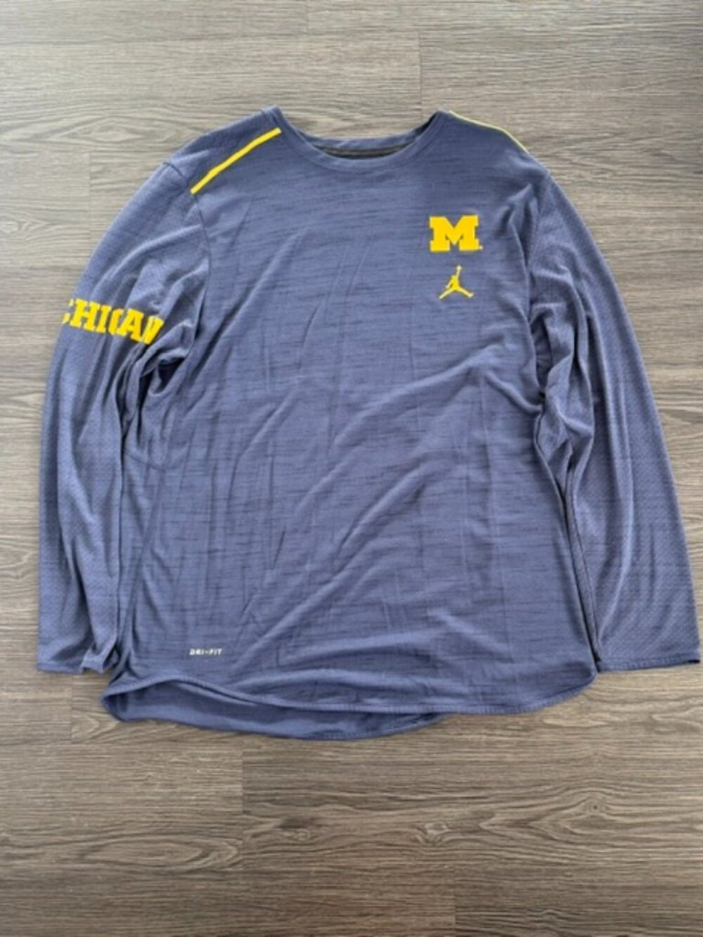 Nike Jordan Brand Michigan Wolverines Long Sleeve Shirt Size XL Blue Dri-Fit